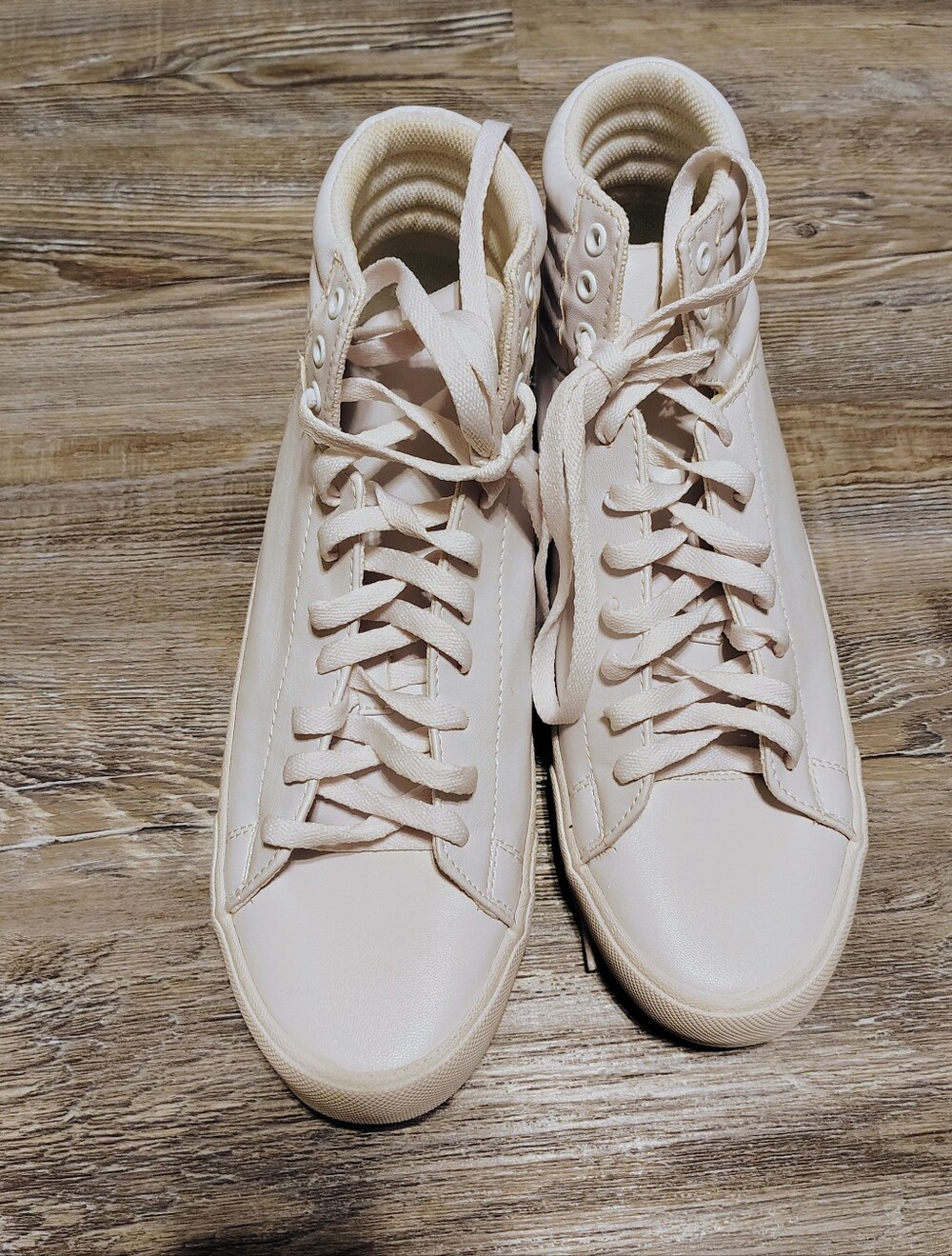 H&M Divided Men’s White High-Top Shoes Size 10.5 – Like New